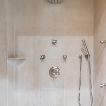 Peaceful Flat - 2bd-9p - Passy-tour Eiffel Appartamento